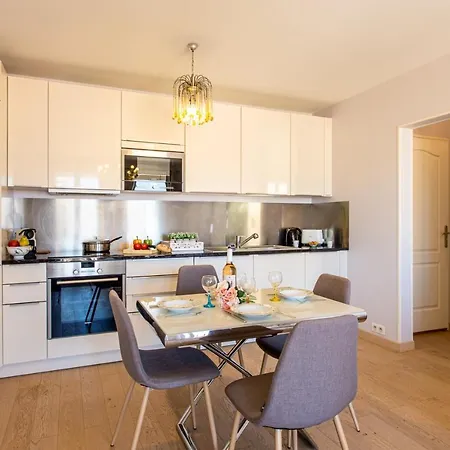 Appartamento Providence - Elegant F3, Vue Incroyable, Balcon,ascenseur, Wifi *