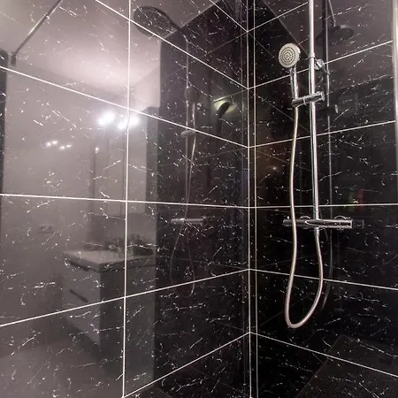 Appartamento Providence - Elegant F3, Vue Incroyable, Balcon,ascenseur, Wifi