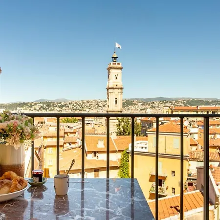 Apartment Providence - Elegant F3, Vue Incroyable, Balcon,ascenseur, Wifi